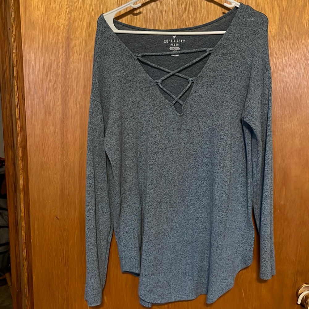 Large American Eagle long sleeve shirt